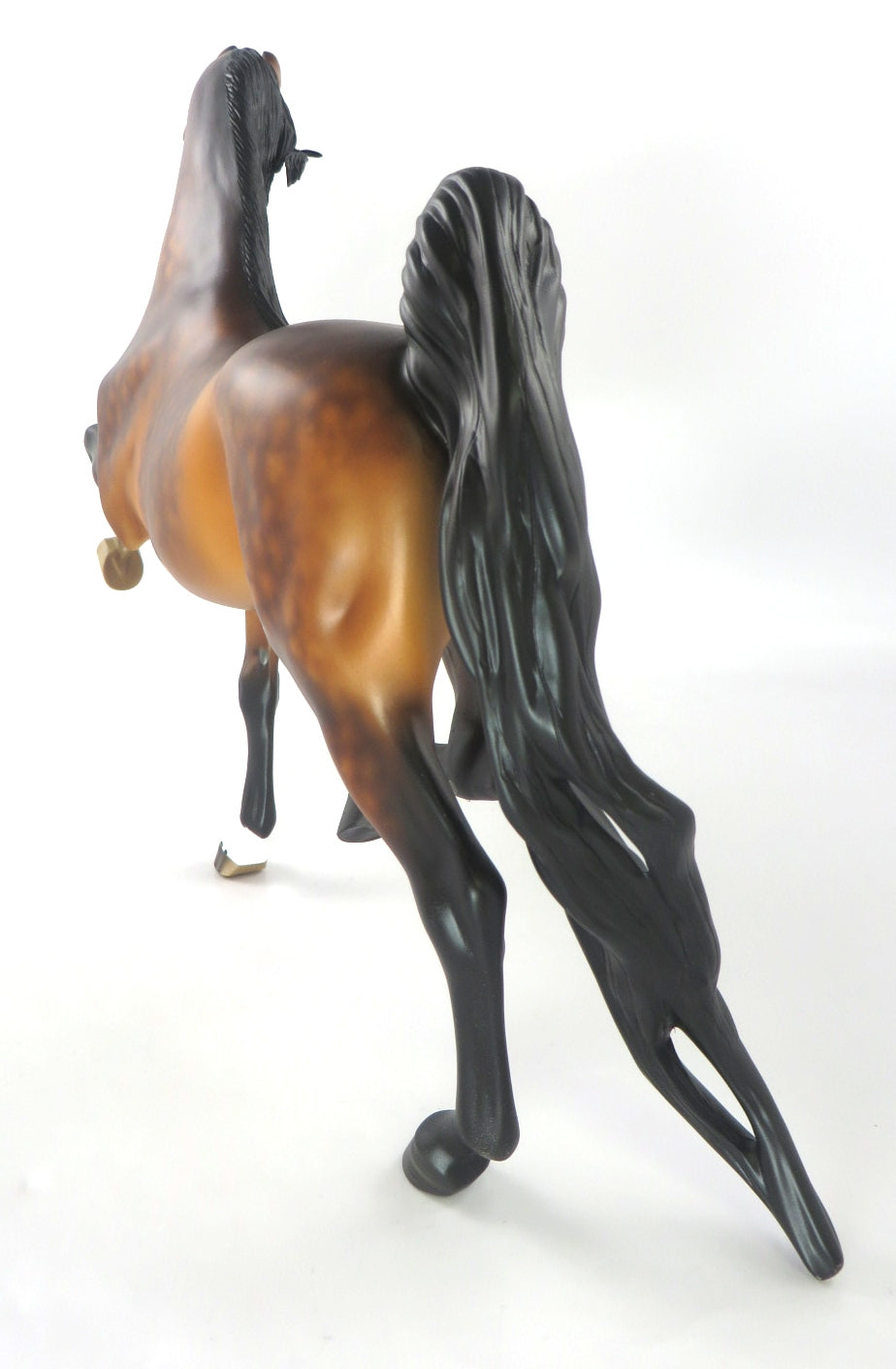 BRIGHT COPPER - DAPPLE BAY SADDLEBRED MODEL HORSE BY SHERYL LEISURE WHS19