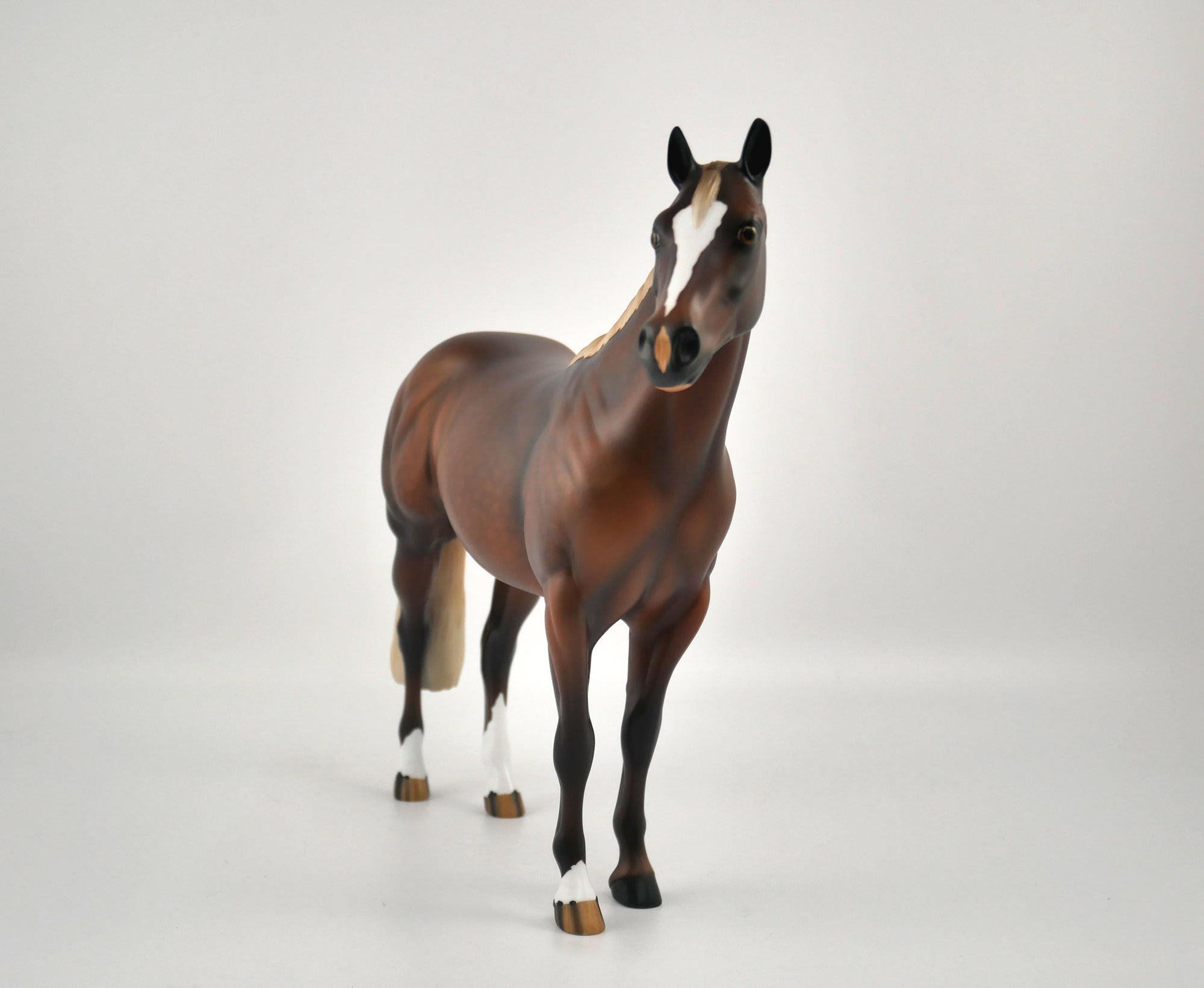 Bug A Boo-LE-15 Chestnut ISH MM 2020