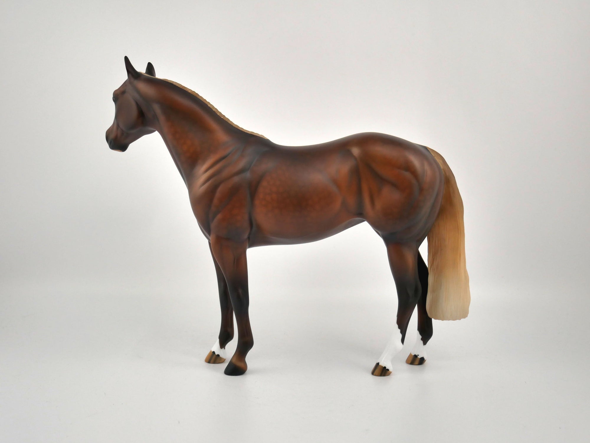 Bug A Boo-LE-15 Chestnut ISH MM 2020