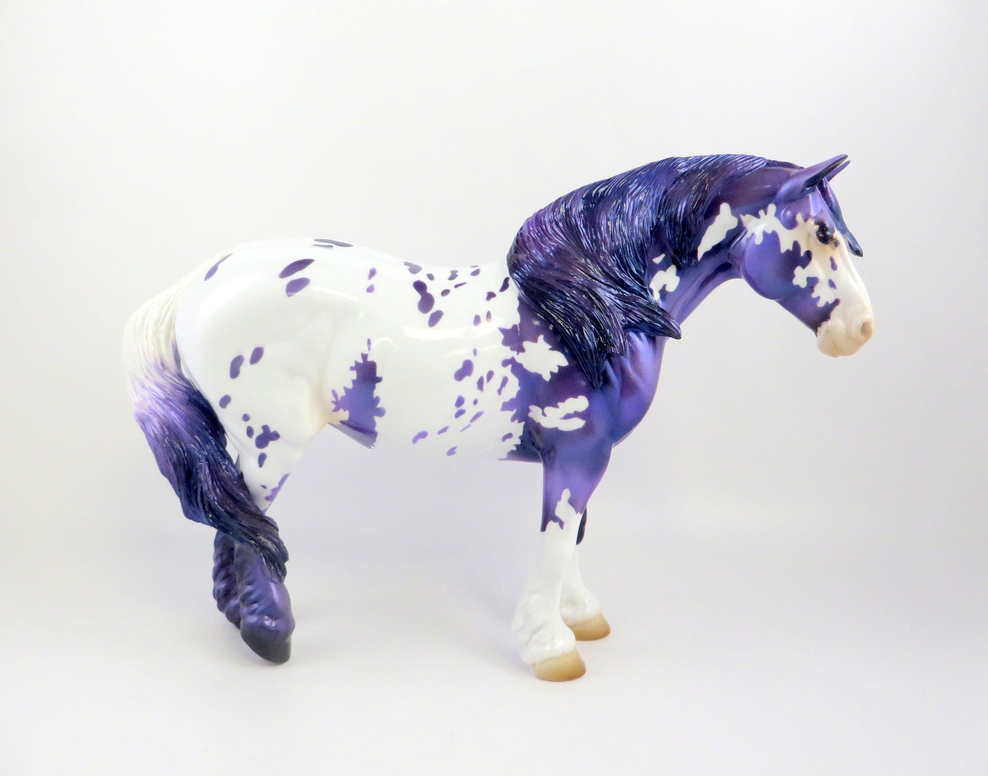 AMETHYST BUNNY-OOAK MODEL HORSE EQ 19