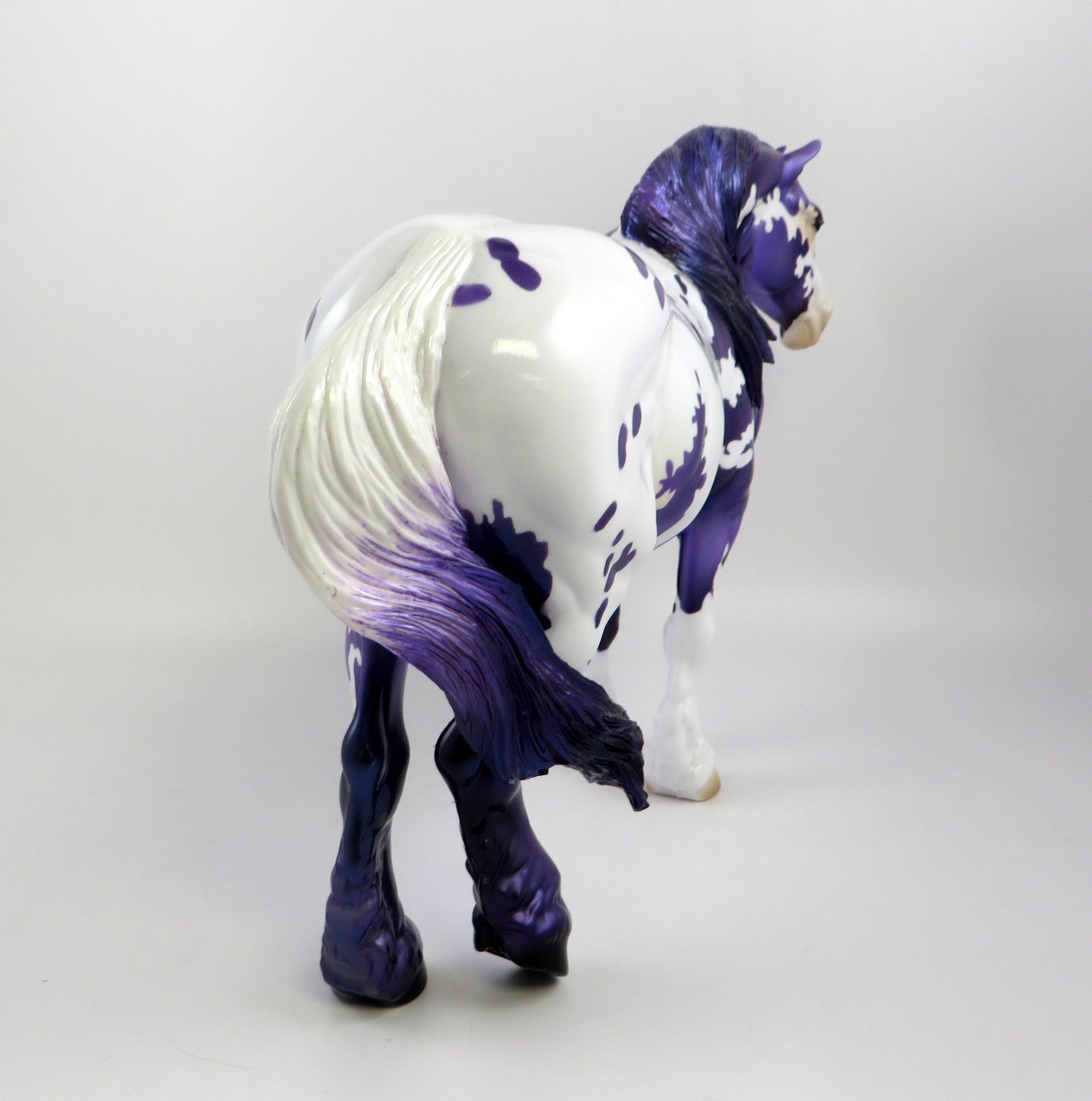 AMETHYST BUNNY-OOAK MODEL HORSE EQ 19