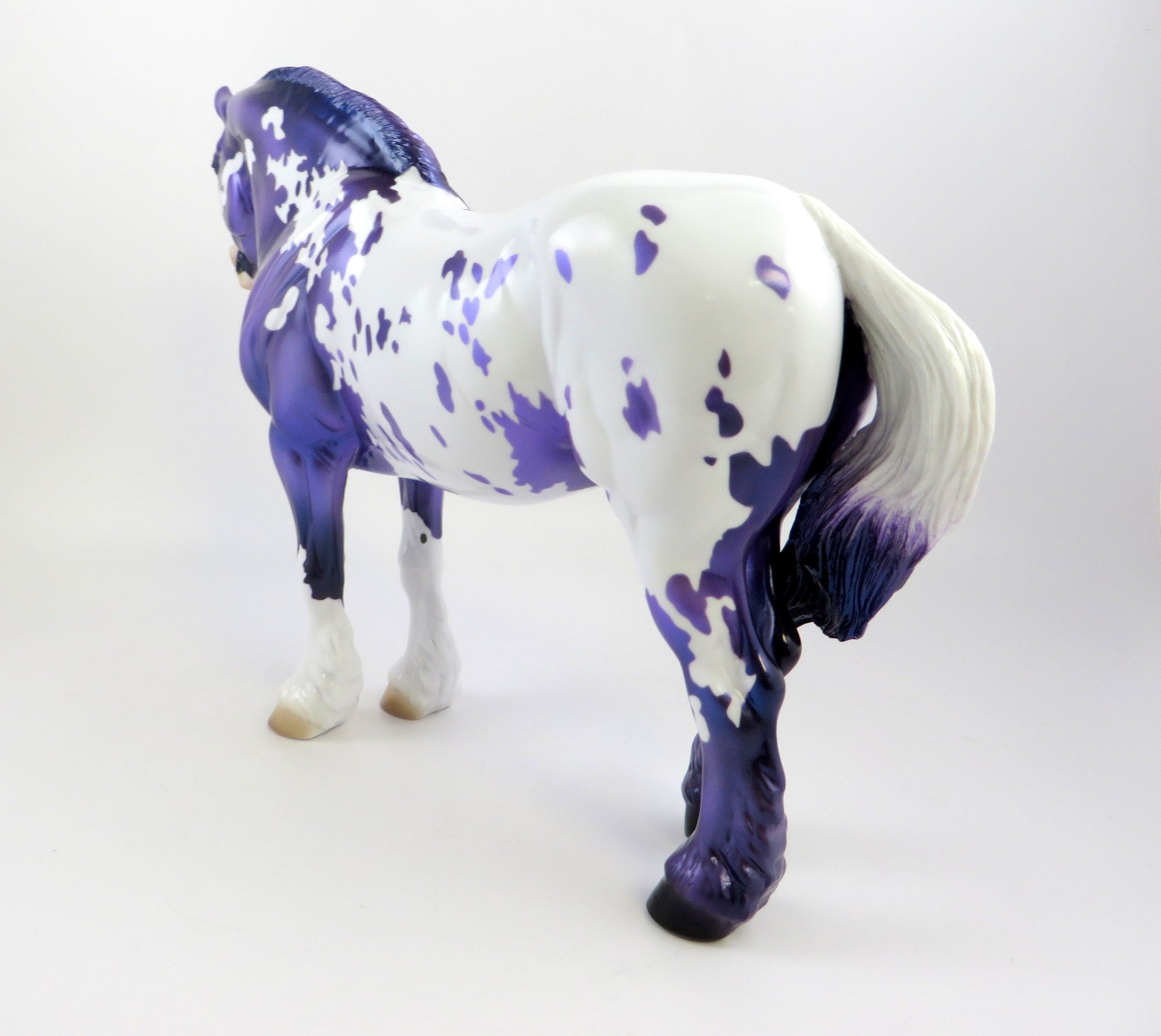 AMETHYST BUNNY-OOAK MODEL HORSE EQ 19