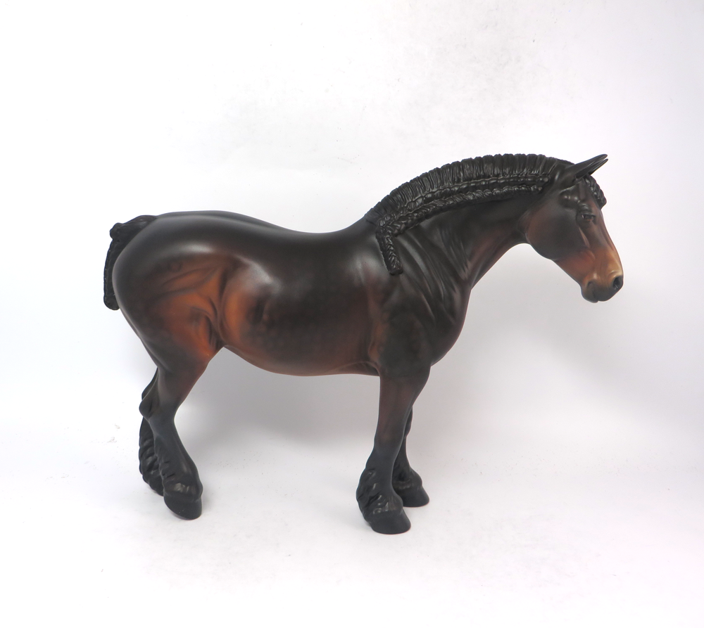 HALLE BERRY-OOAK BAY CM HEAVY DRAFT MARE EA19