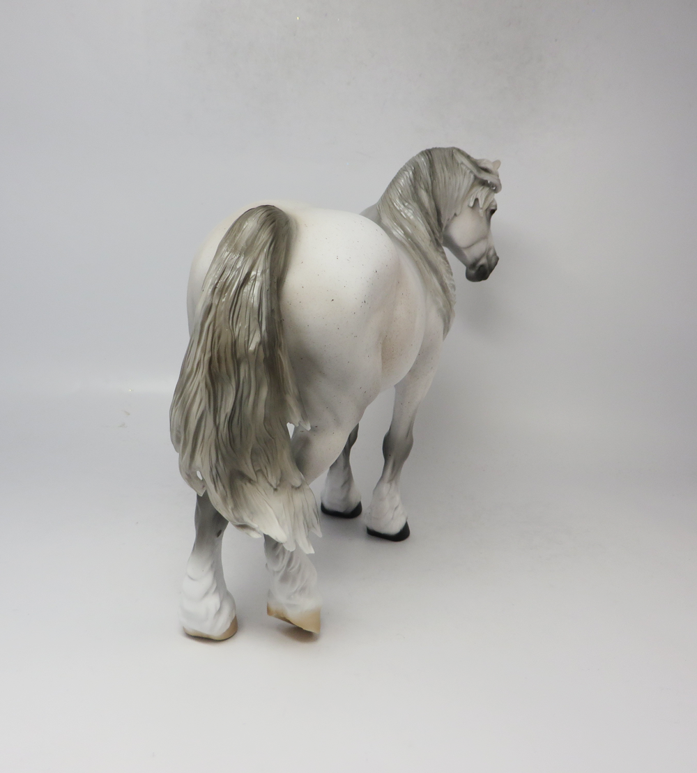 BORN TO PLAY - LE-15 FLEA BITTEN GREY HEAVY DRAFT MARE CUSTOM BY AUDREY DIXON SB19