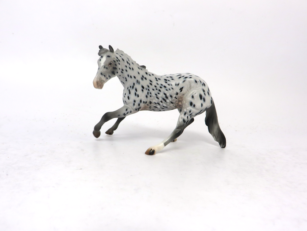 ROCK AND ROLL -OOAK-APPY CUTTER AND BRINDLE CALF CHIPS BY AUDREY DIXON EA19