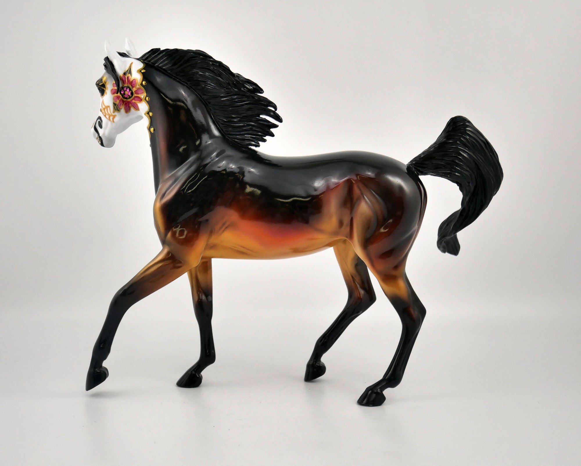 CARMELO-OOAK DECORATOR SUGAR SKULL ARABIAN MARE BY DAWN SKULL MM20