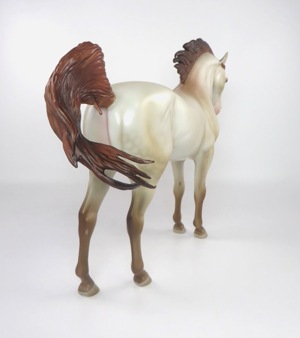 CHAMPAGNE AND CAVIAR-LE? 3RD LOYALTY RELEASE CHAMPAGNE ANDALUSIAN  MODEL HORSE 2/18/20 ***GOLD CLUB***