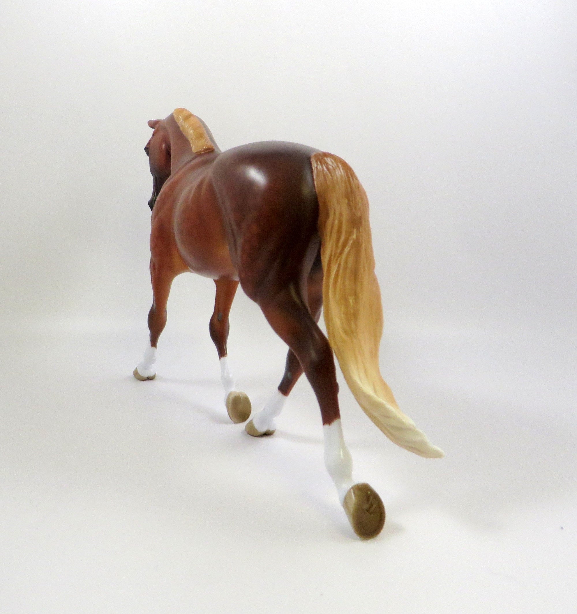 CHANEL-OOAK CHESTNUT PALOUSE MODEL HORSE BY SHERYL LEISURE EQ 19