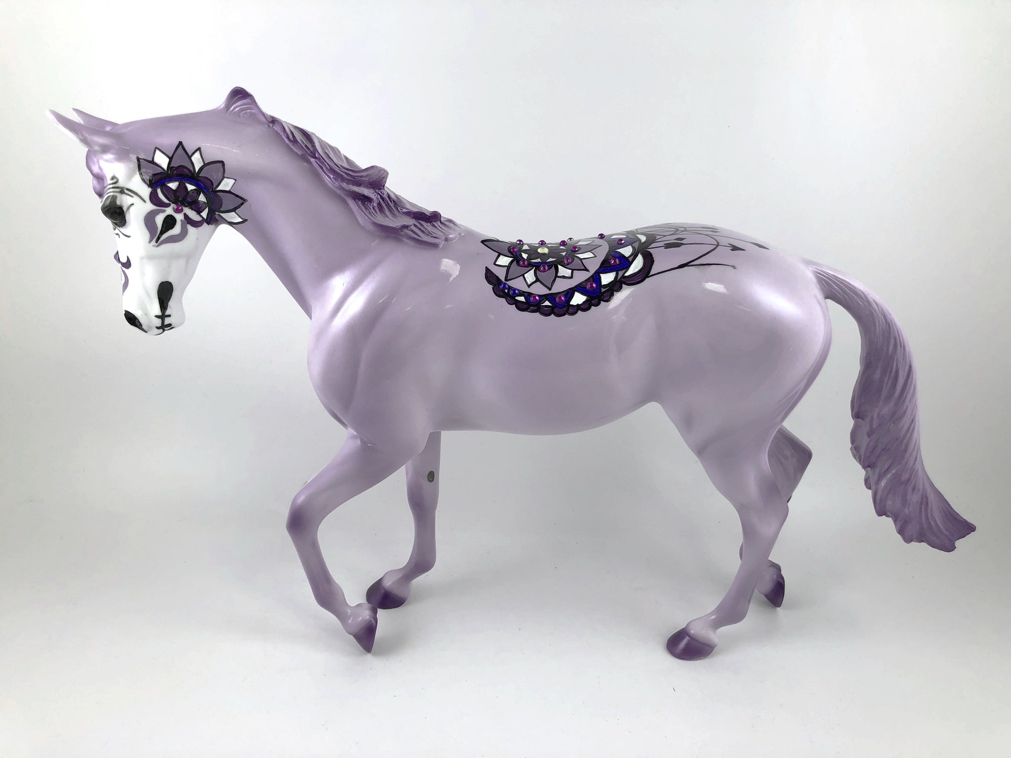 CHENOO-OOAK LIGHT PURPLE SUGAR SKULL TB DECORATOR BY DAWN QUICK MM19