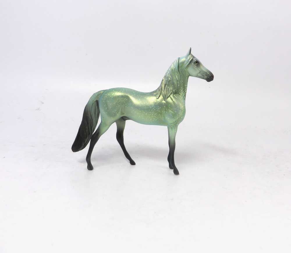 FOUR LEAF CLOVER  -- OOAK MORGAN  CHIP ST. PATRICKS DAY DECORATOR BY MISSY FOX 2-25-19