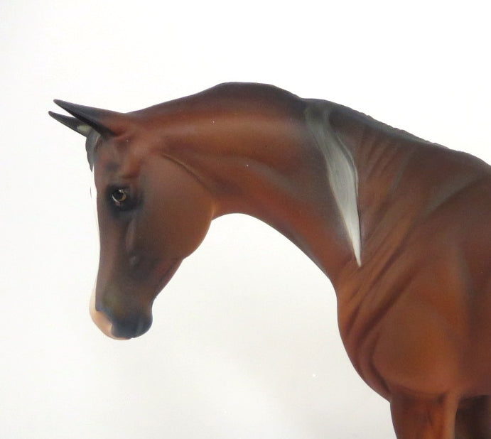 CHRISTMAS CAROL-OOAK SILVER BAY ARABIAN MARE PEBBLE MODEL HORSE WHS19
