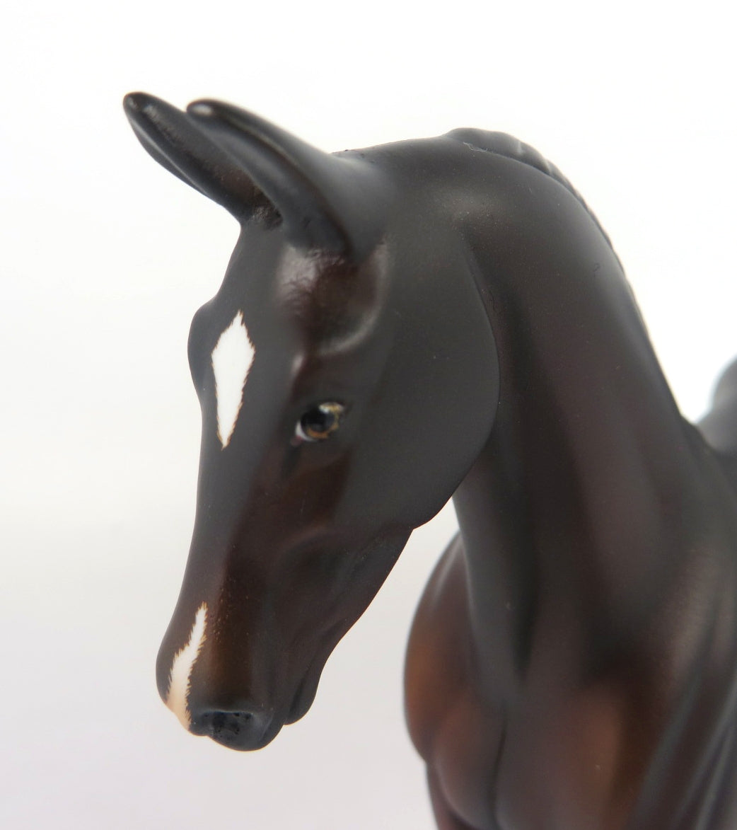 CHRISTMAS KISS -OOAK BAY SADDLEBRED PEBBLES BY KAYLA WESSE  WHS19