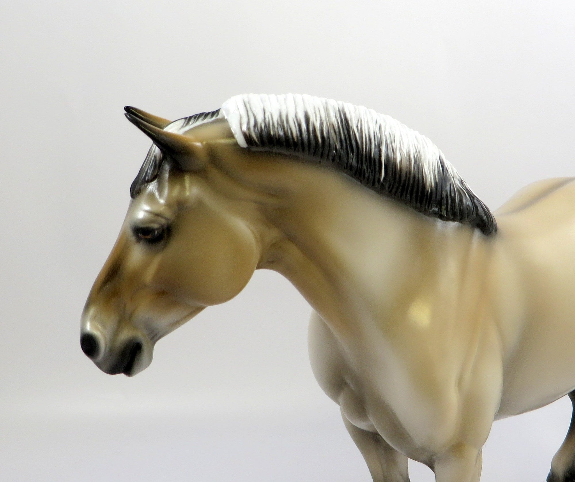 CLEOPATRA-OOAK NORWEGIAN FJORD MODEL HORSE EQ 19