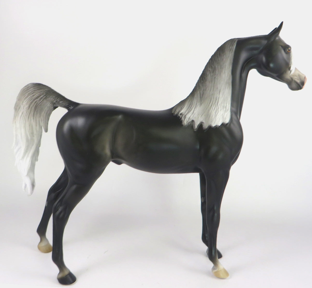 COMET-OOAK DAPPLE BLACK ARABIAN MODEL HORSE WHS 19