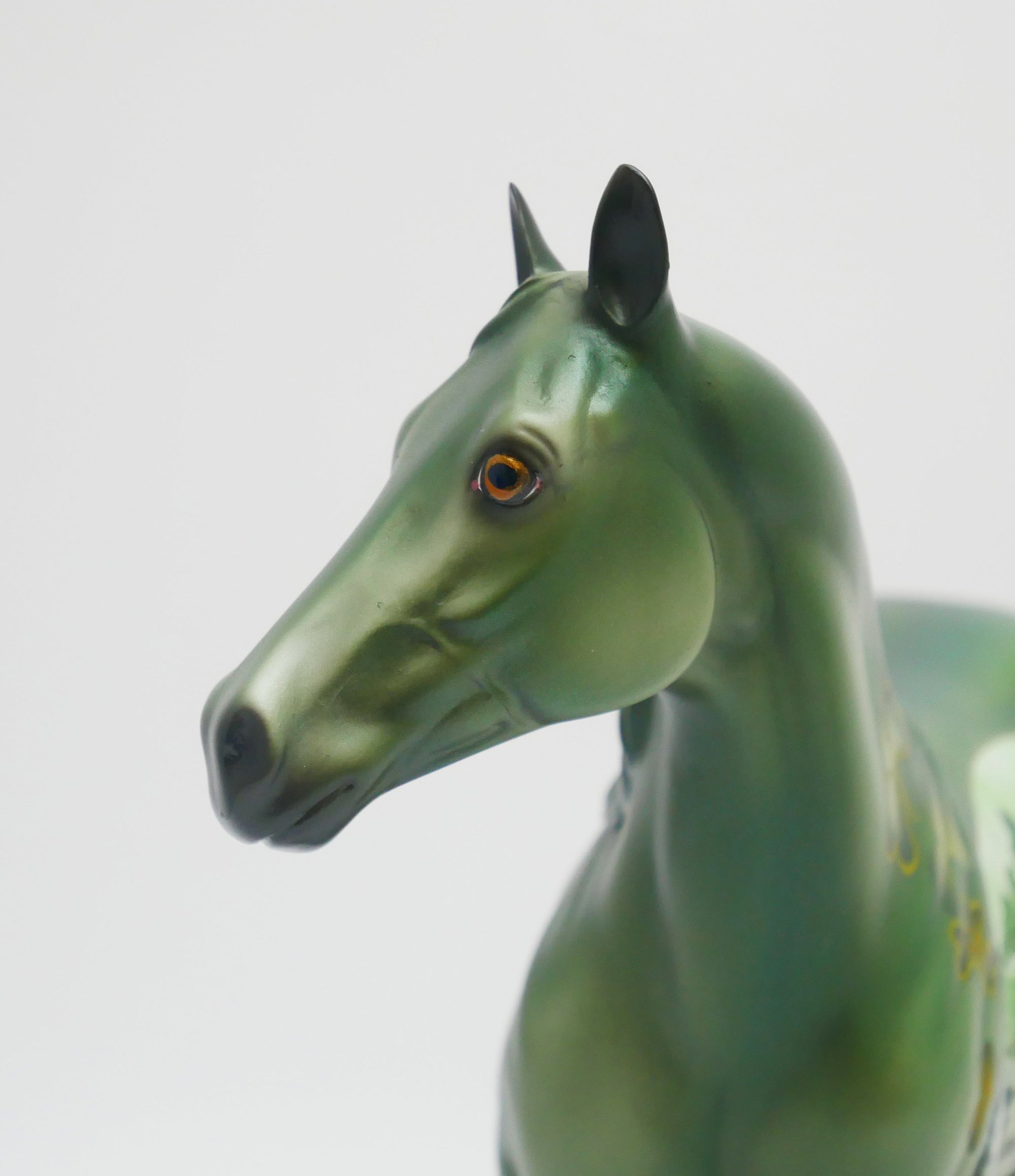 CONNEMARA - OOAK MURAL PAINTING OF IRELAND MOUNTAINS WI/ TREES AND SHAMROCKS MODEL HORSE BY DAWN QUICK 3/13/20