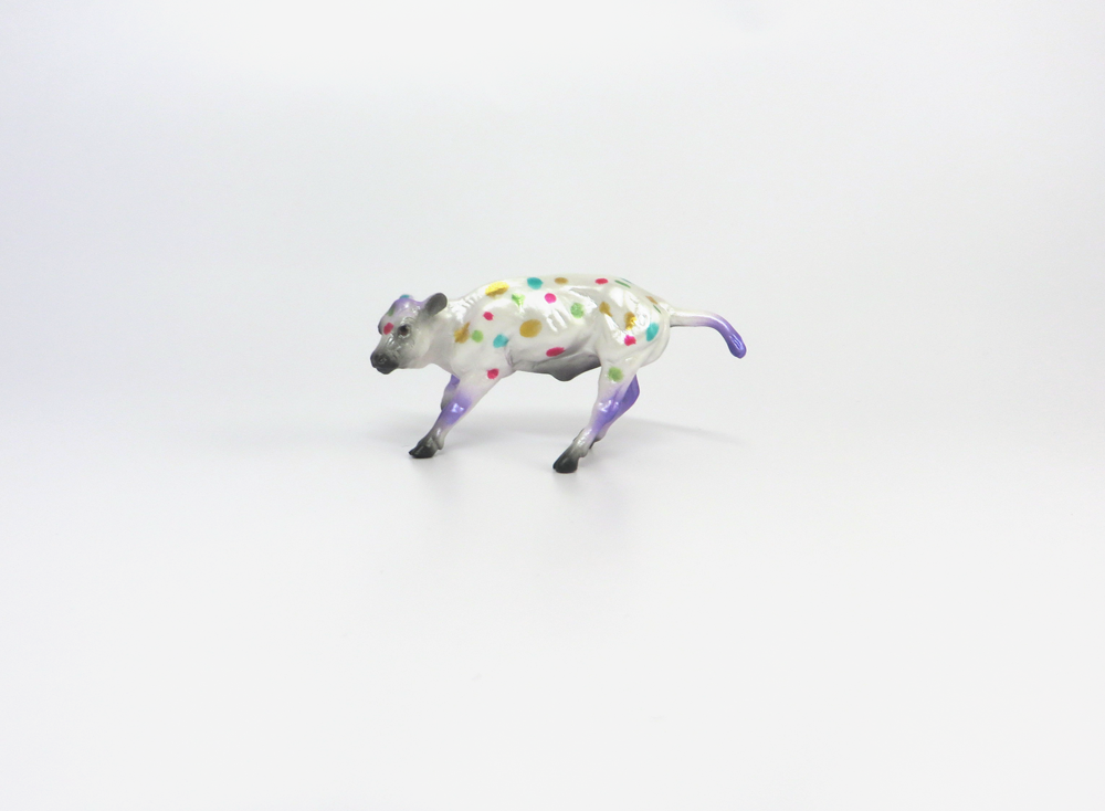 CONFETTI- LE-2 MARDI GRA DECORATOR COW BY AMANDA HOSTETLER  3-4-19