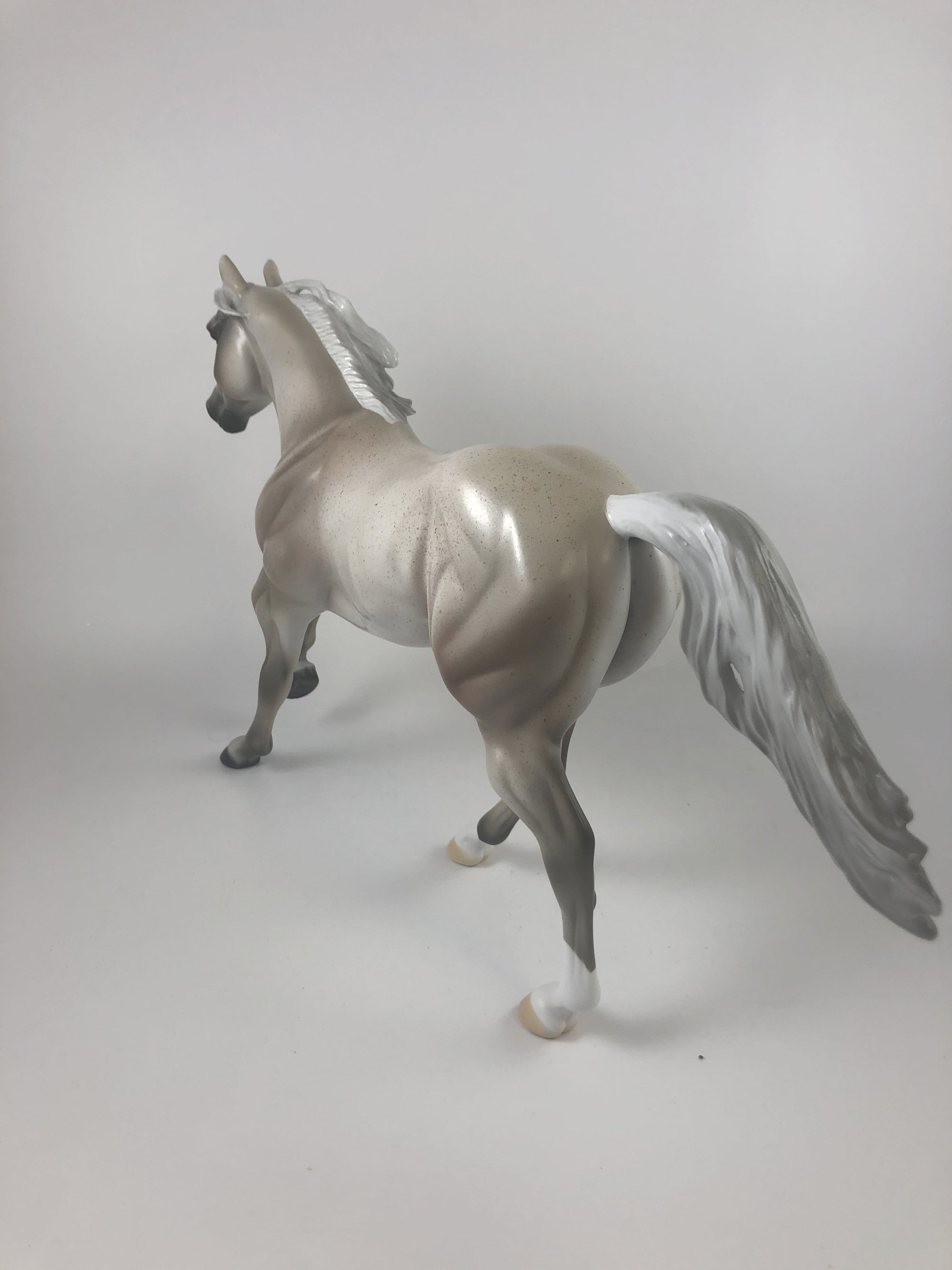 CRYPT KEEPER - LE-15 FLEA BITTEN CHESTNUT FOUNDATION QUARTER HORSE BY KAYLA WESSE MM19