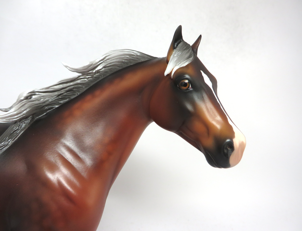 TWISTED- LE-14 SILVER BAY ISH CUSTOM BY AUDREY DIXON SB19