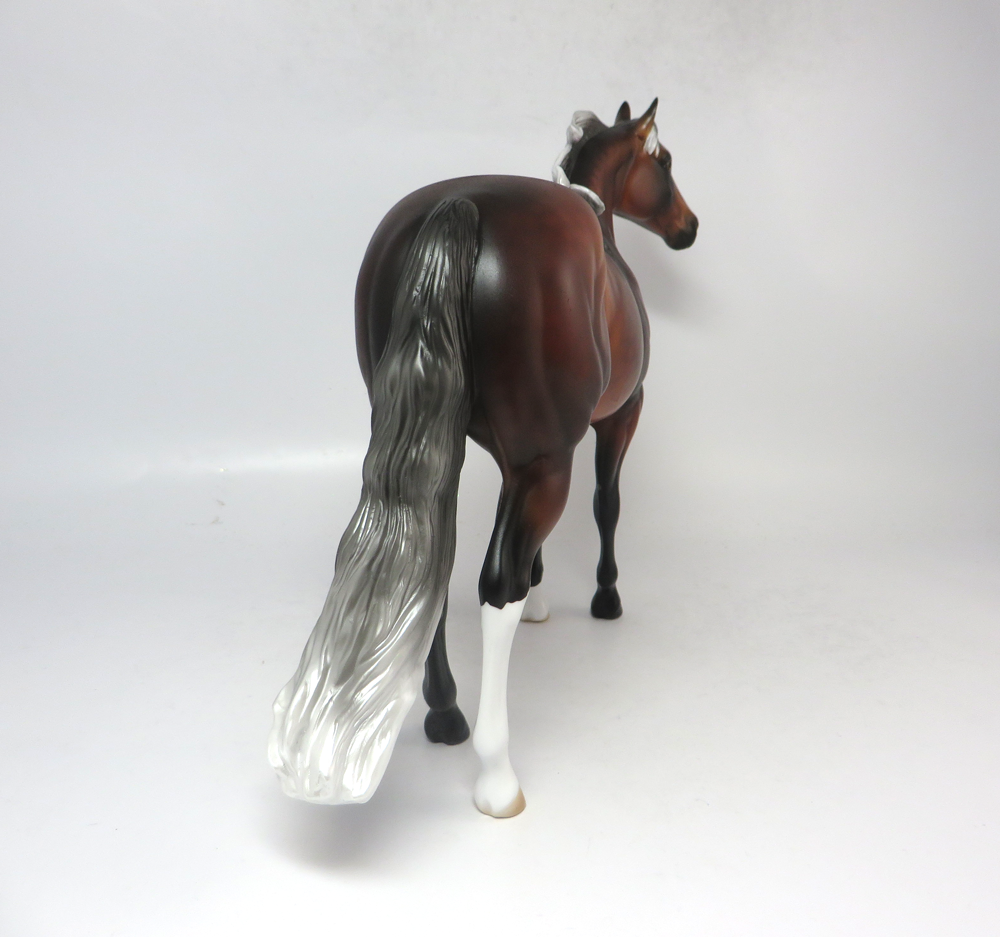 TWISTED- LE-14 SILVER BAY ISH CUSTOM BY AUDREY DIXON SB19