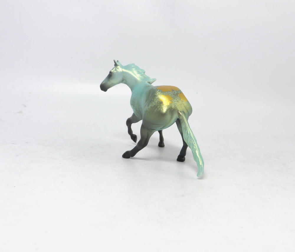 SAINT PATRICK  --- OOAK CUTTER AND CALF  CHIP ST. PATRICKS DAY DECORATOR BY MISSY FOX 2-25-19