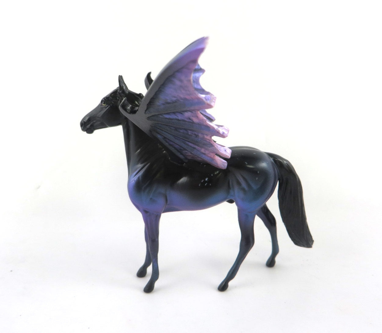 DAMIEN-OOAK BLACK/PURPLE MORGAN BAT CHIP DECORATOR BY MISSY FOX MM19