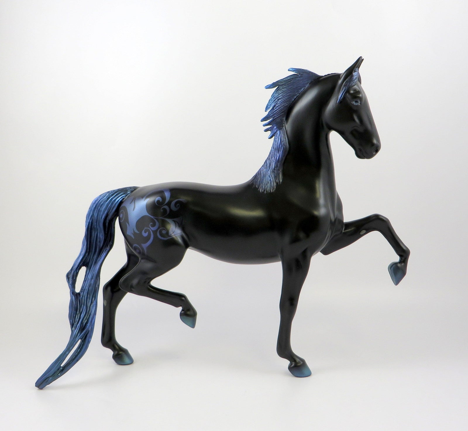 DARK JEWEL-OOAK PUPLE AND BLACK DECORATOR SADDLEBRED MODEL HORSE EQ 19