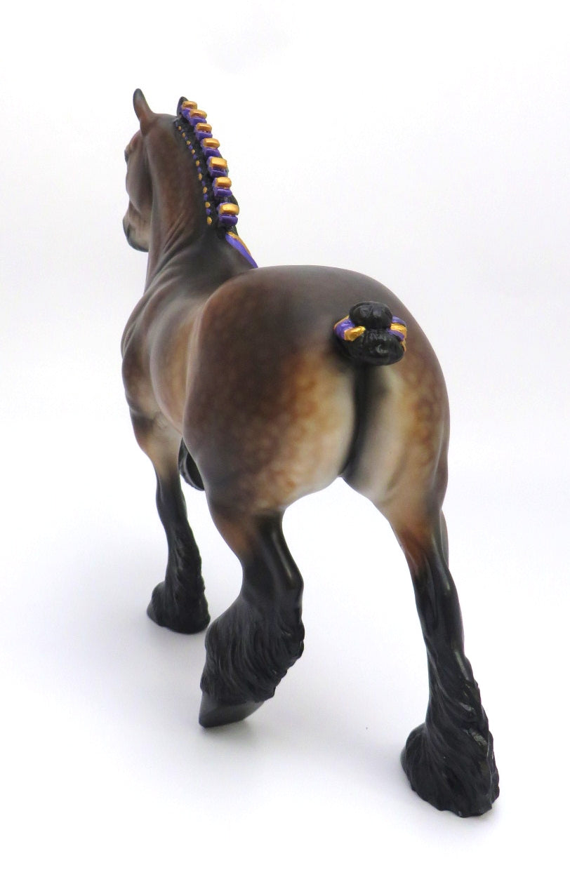 DIBBLE-OOAK DAPPLE BAY TROTTING DRAFTER MODEL HORSE BY AUDREY DIXON 2/28/20