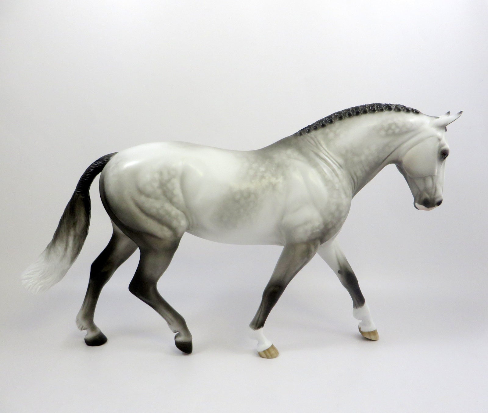 DIOR-OOAK DAPPLE GREY IRISH DRAFT MODEL HORSE BY SHERYL LEISURE EQ 19