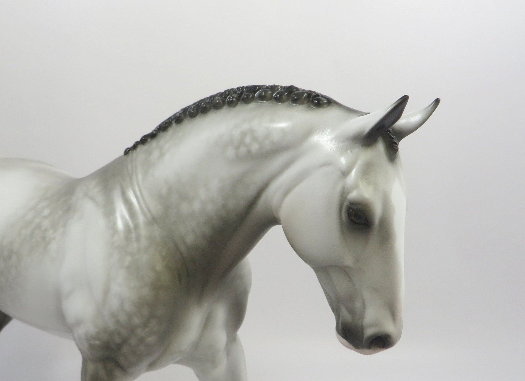 DIOR-OOAK DAPPLE GREY IRISH DRAFT MODEL HORSE BY SHERYL LEISURE EQ 19