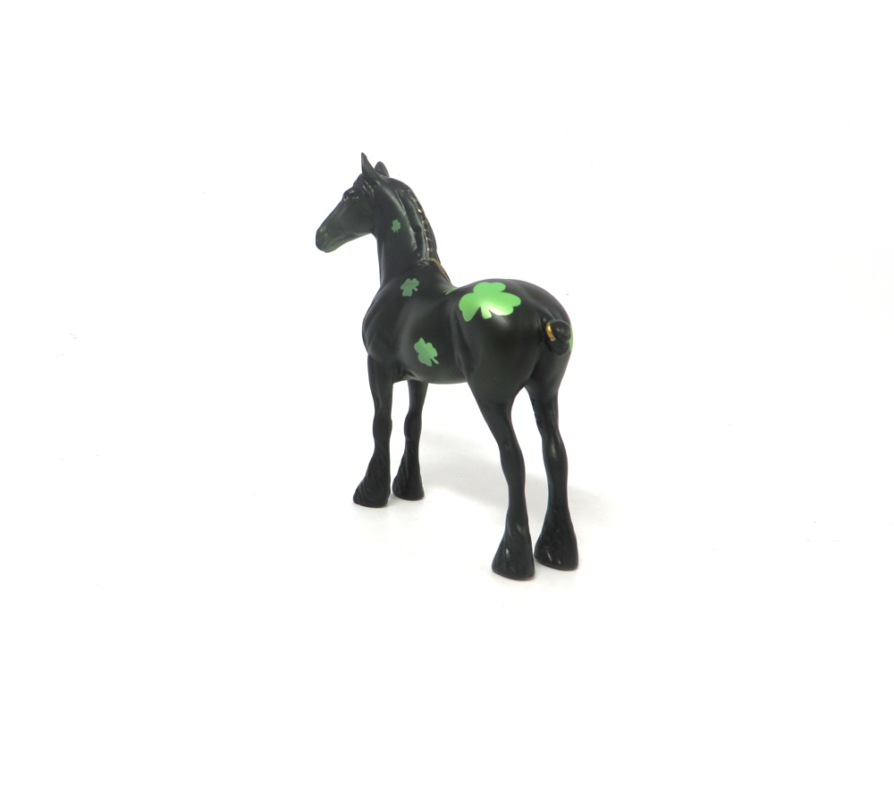 IRISH JIG  -- OOAK DRAFT CHIP ST. PATRICKS DAY DECORATOR BY MISSY FOX 2-25-19