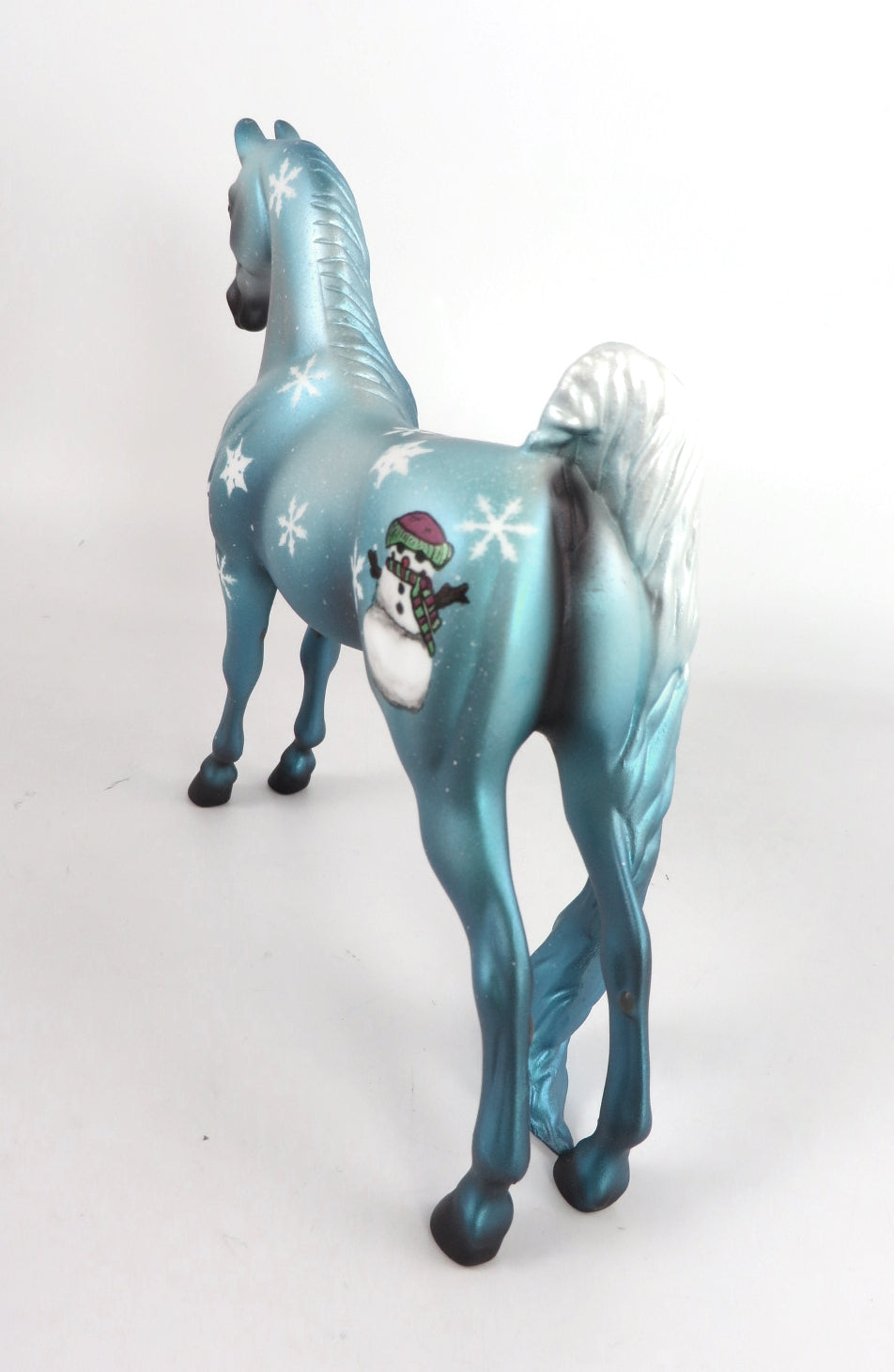 DREAM SNOW- OOAK CHRISTMAS DECORATOR SADDLEBRED PEBBLES BY MELISSA FOX WHS19