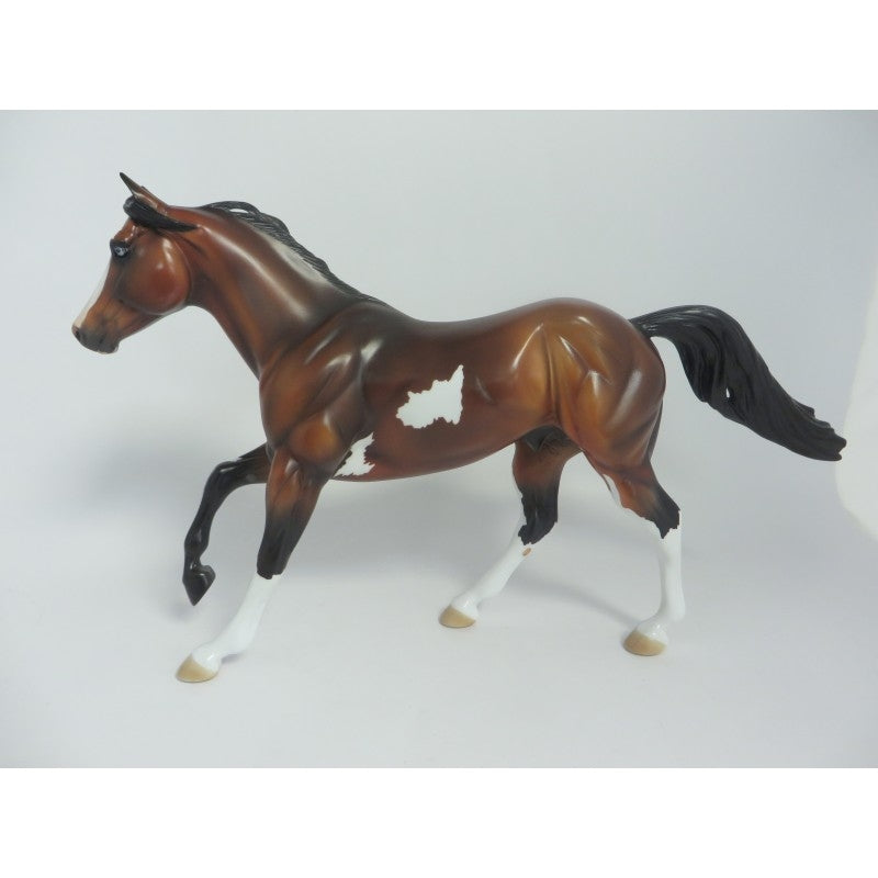 MAXIMUM OVERDRIVE-PRE-ORDER FOUNDATION QUARTER HORSE BAY PINTO MODEL HORSE 6/19/19