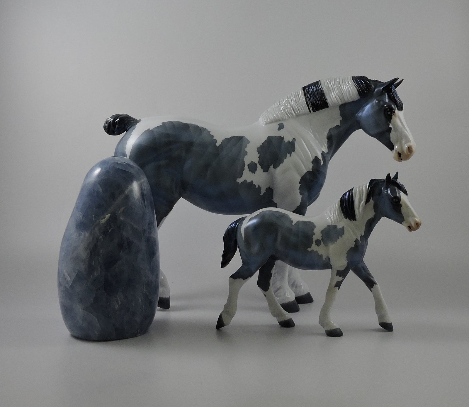 PRECIOUS STONE 2020-STONE LOYALTY SILVER CHALCEDONY  PEBBLES-OPEN