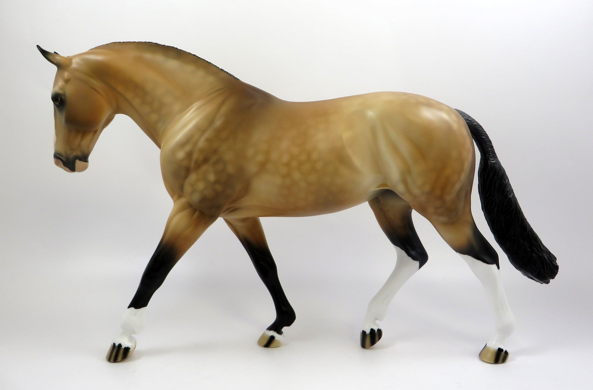 DUCAL-OOAK DAPPLE BUCKSKIN IRISH DRAFT MODEL HORSE EQ 2019