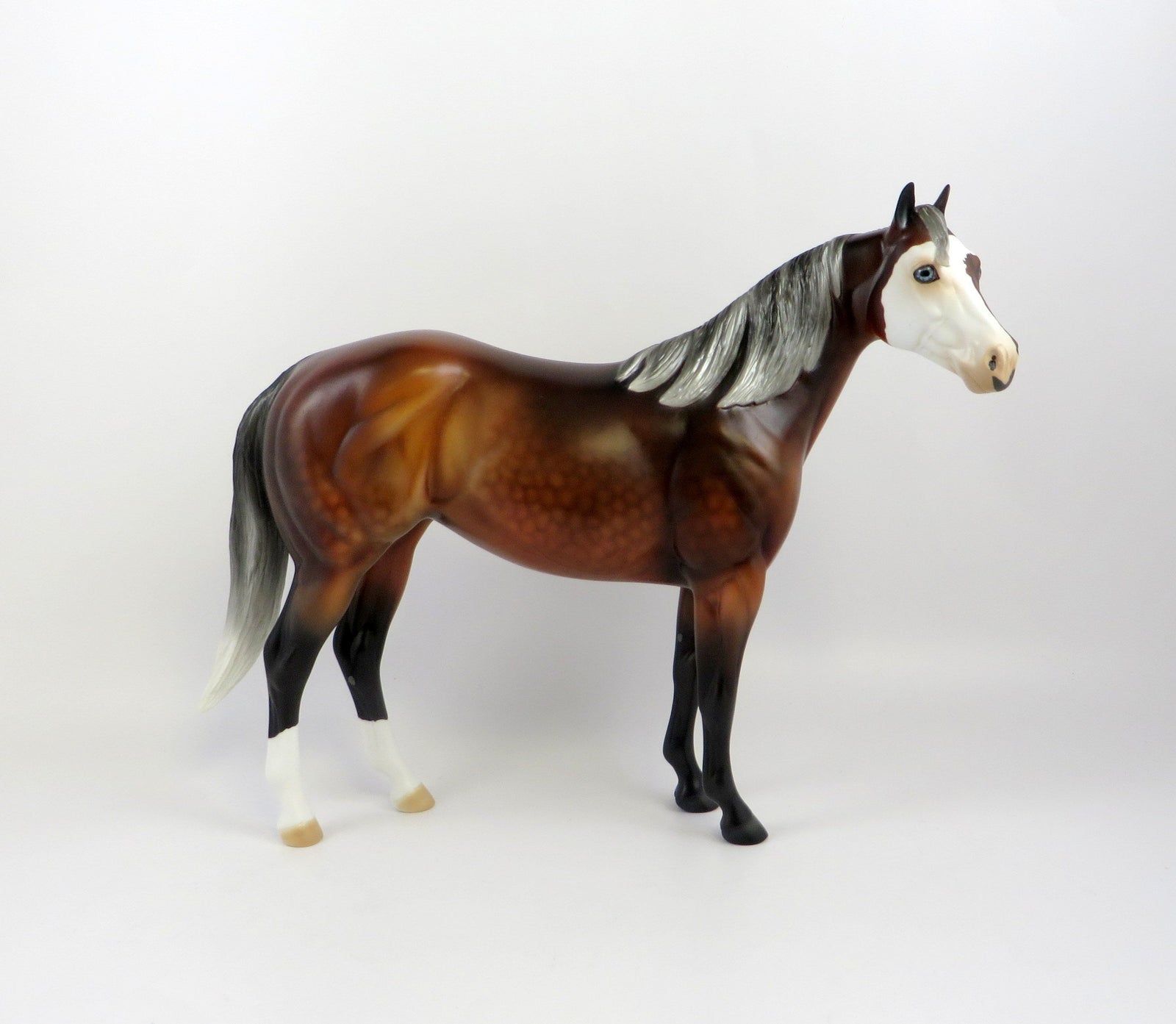 DUCHESS OF CAMBRIDGE-LE-5 CM SILVER BAY ISH EQ 2019