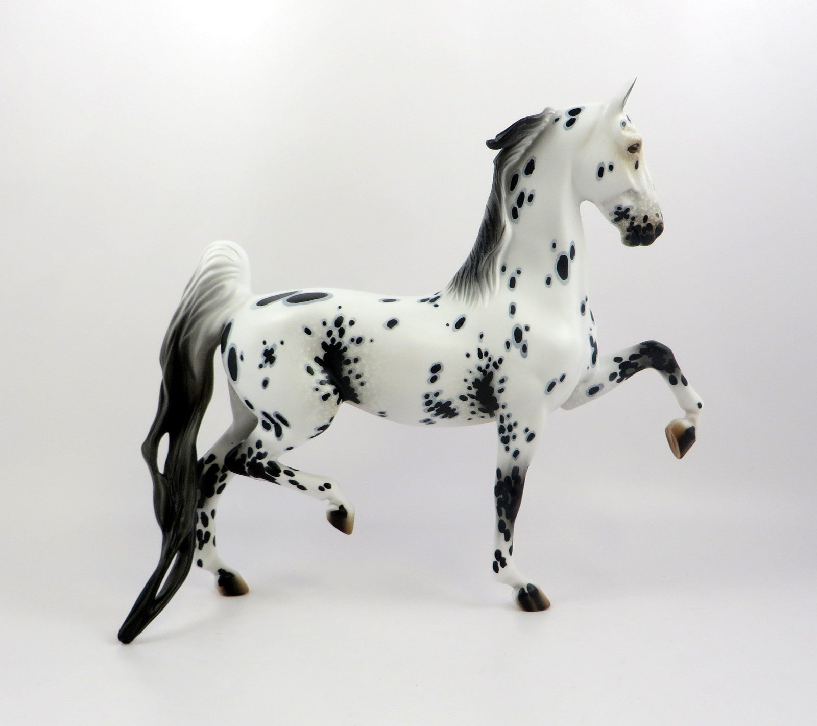 DUCHESS OF YORK-LE-5 LOUD APPALOOSA SADDLER MODEL HORSE EQ 19 ROYAL AFFAIR NC