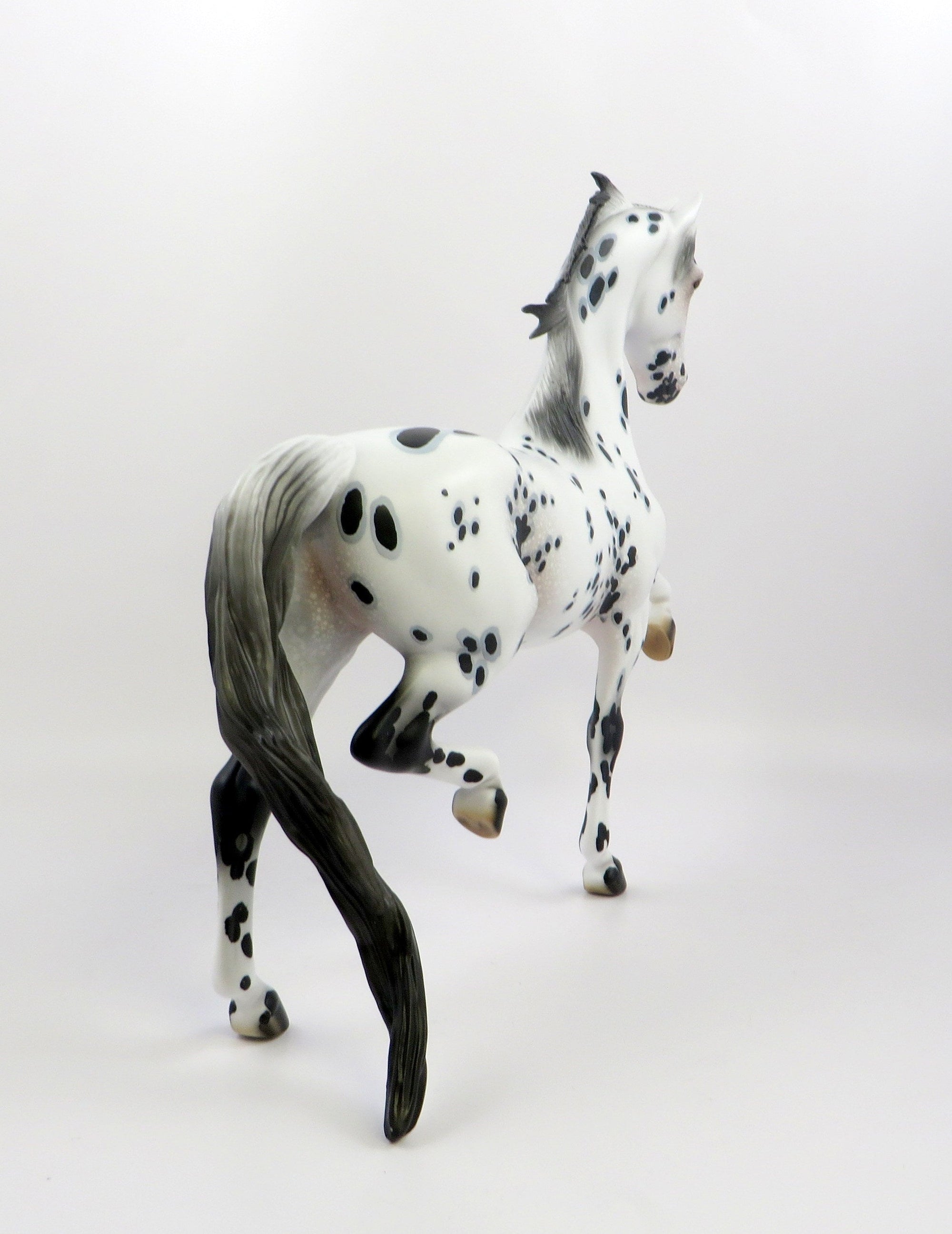 DUCHESS OF YORK-LE-5 LOUD APPALOOSA SADDLER MODEL HORSE EQ 19 ROYAL AFFAIR CM