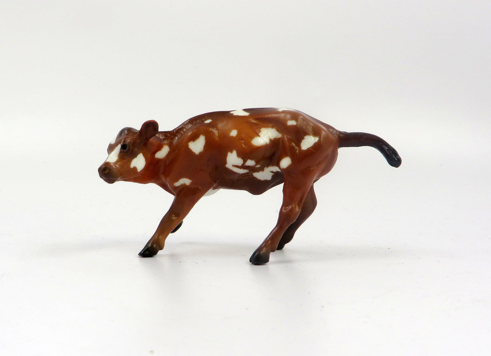 EARL-OOAK CHESTNUT PAINT COW EQ19