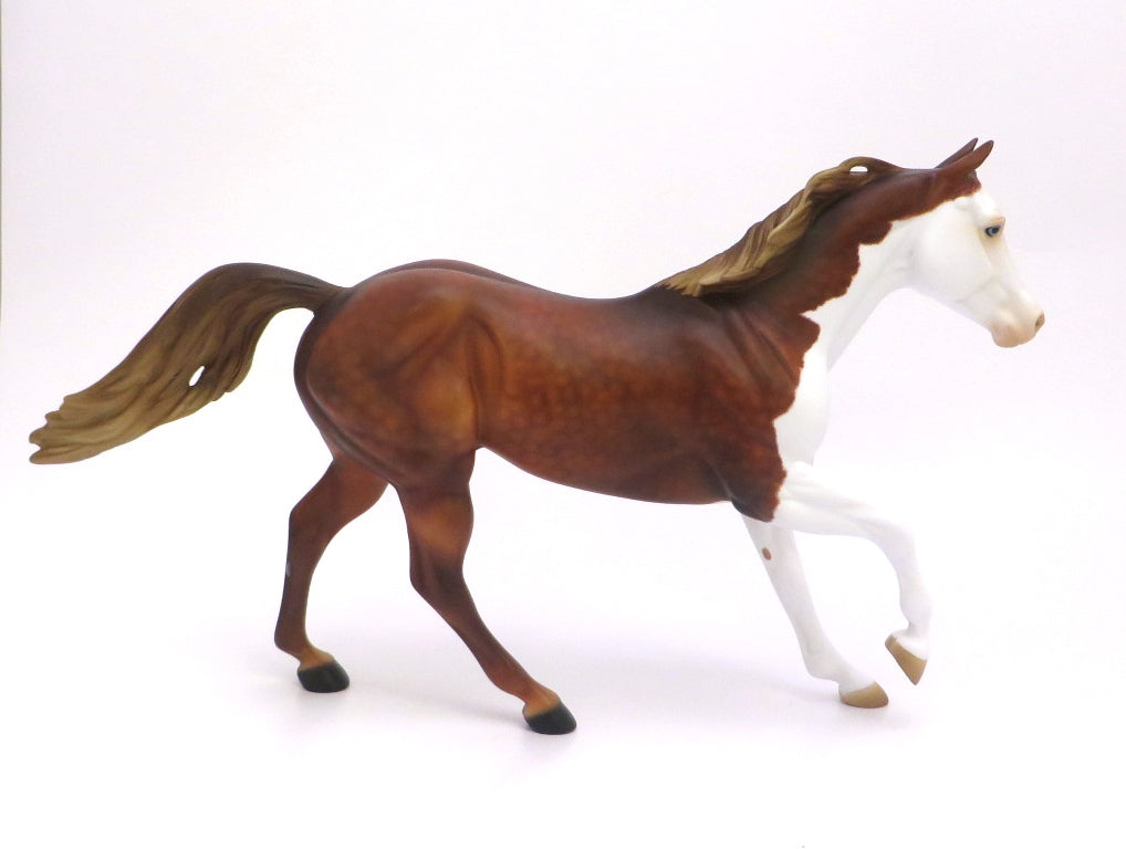 EL DORADO-OOAK ETCHED DAPPLE CHESTNUT PAINT MODEL HORSE 2/27/20