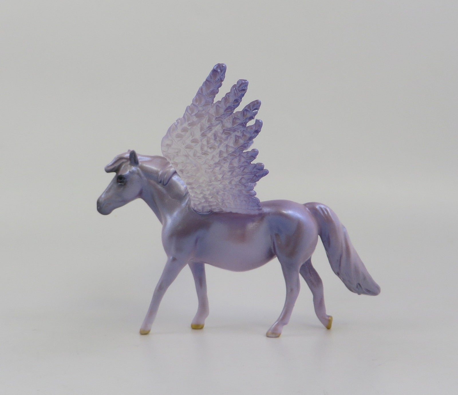 ELIZA-OOAK LAVENDER PEGASUS PONY CHIP MODEL HORSE EQ 19