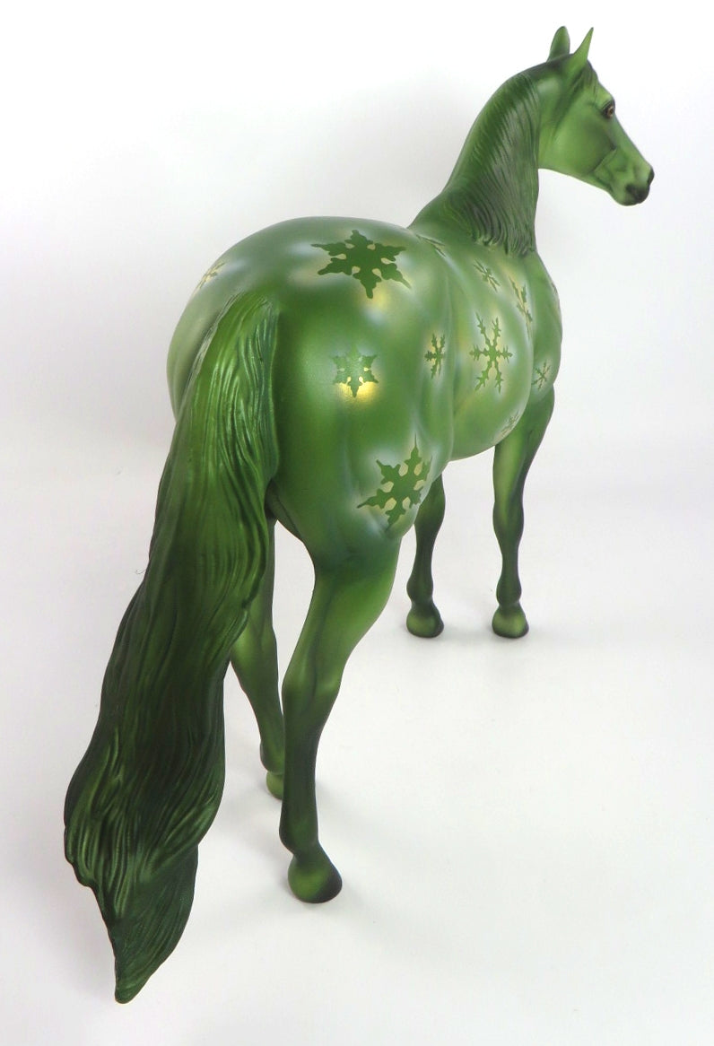 EMERALD - OOAK GREEN SNOWFLAKE CHRISTMAS  DECORATOR BY DAWN QUICK WHS19