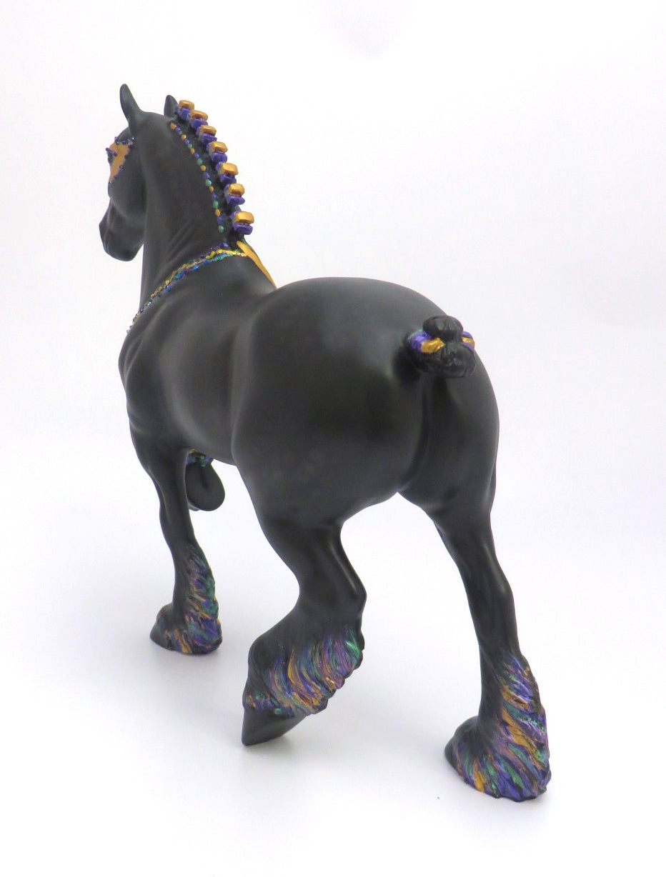 ENDYMION-OOAK TROTTING DRAFT DECORATOR BY AUDREY DIXON 2/28/30