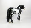 ENGUERRAND-OOAK BLACK OVERO WITH MAPPING HEAVY DRAFT MODEL HORSE EQ 19