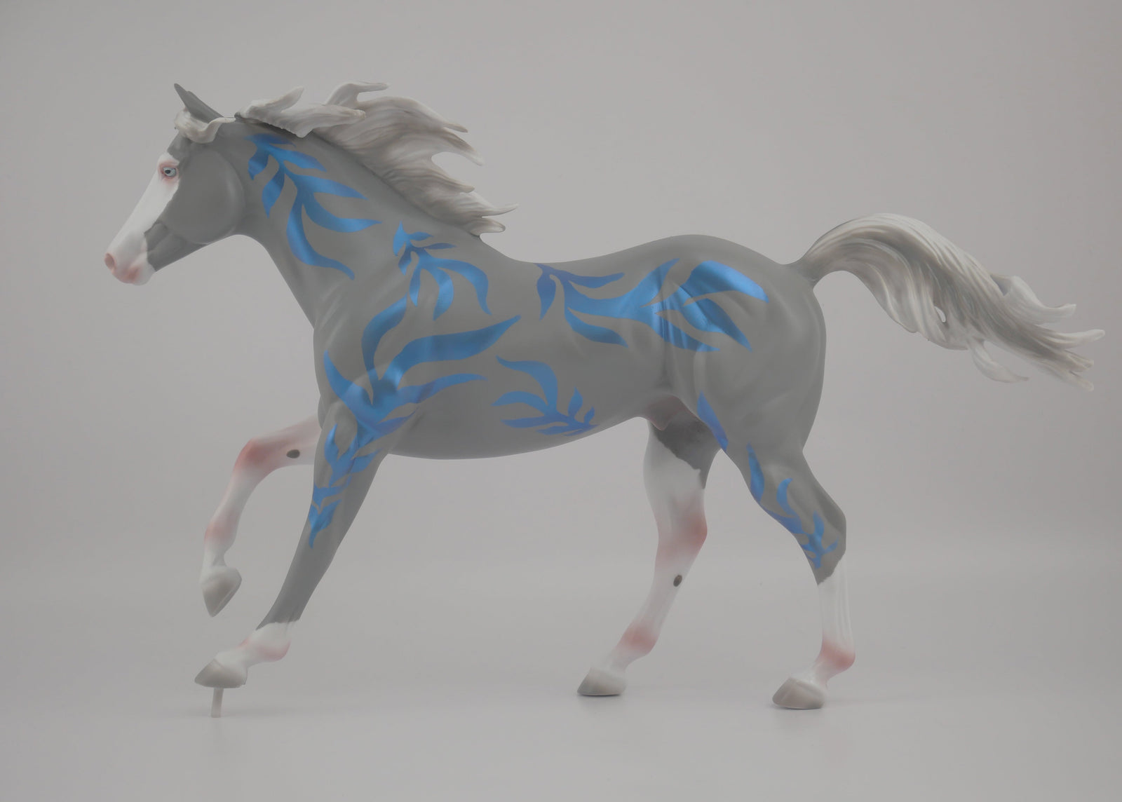 Escaping Normalcy-LE-? Running FQH Art of The Horse Finalist Zoe Lehmer EQ 2020