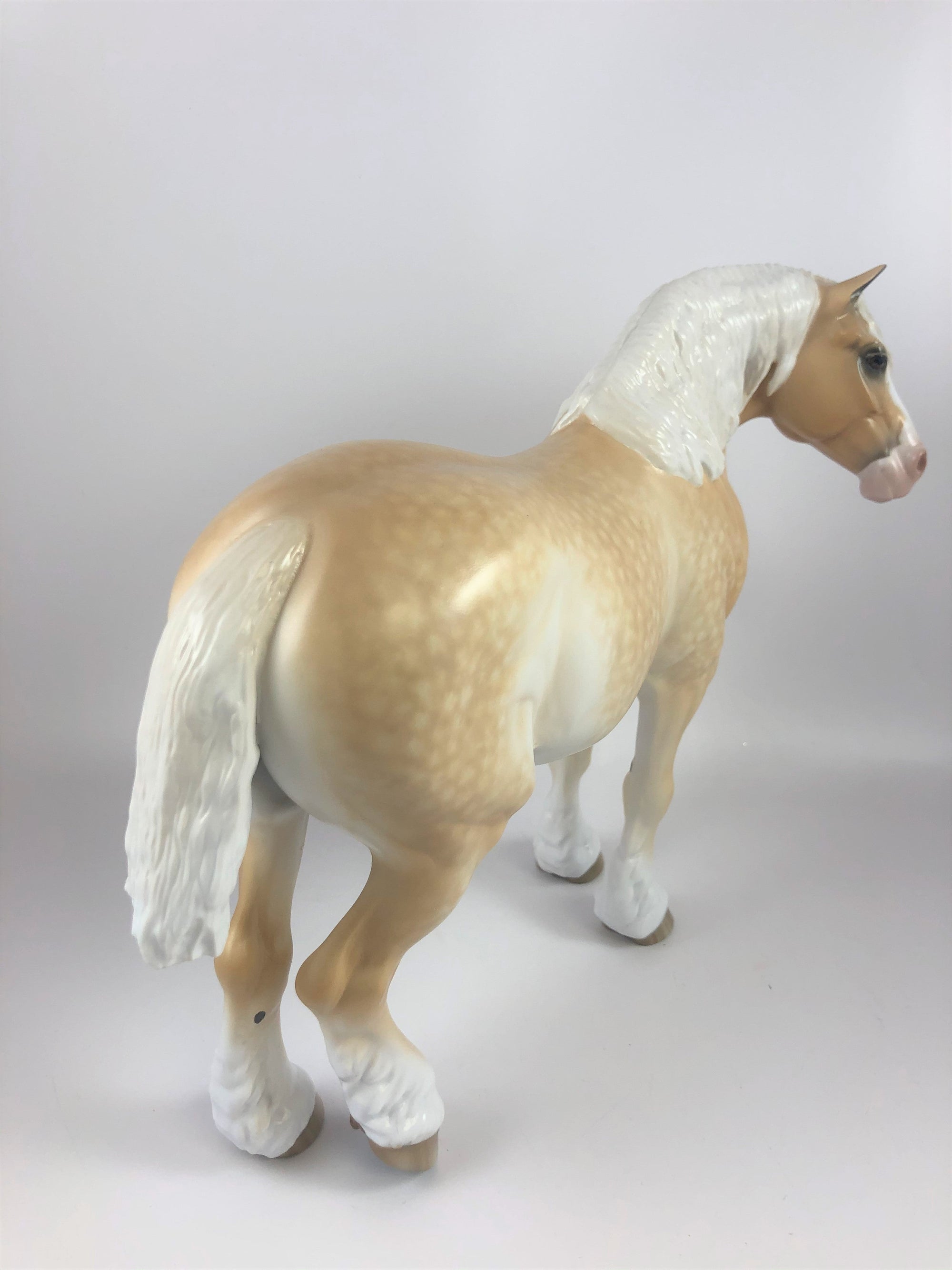 FALL FAIRE-OOAK LIGHT SORREL HEAVY DRAFT BY SHERYL LEISURE LHS 19