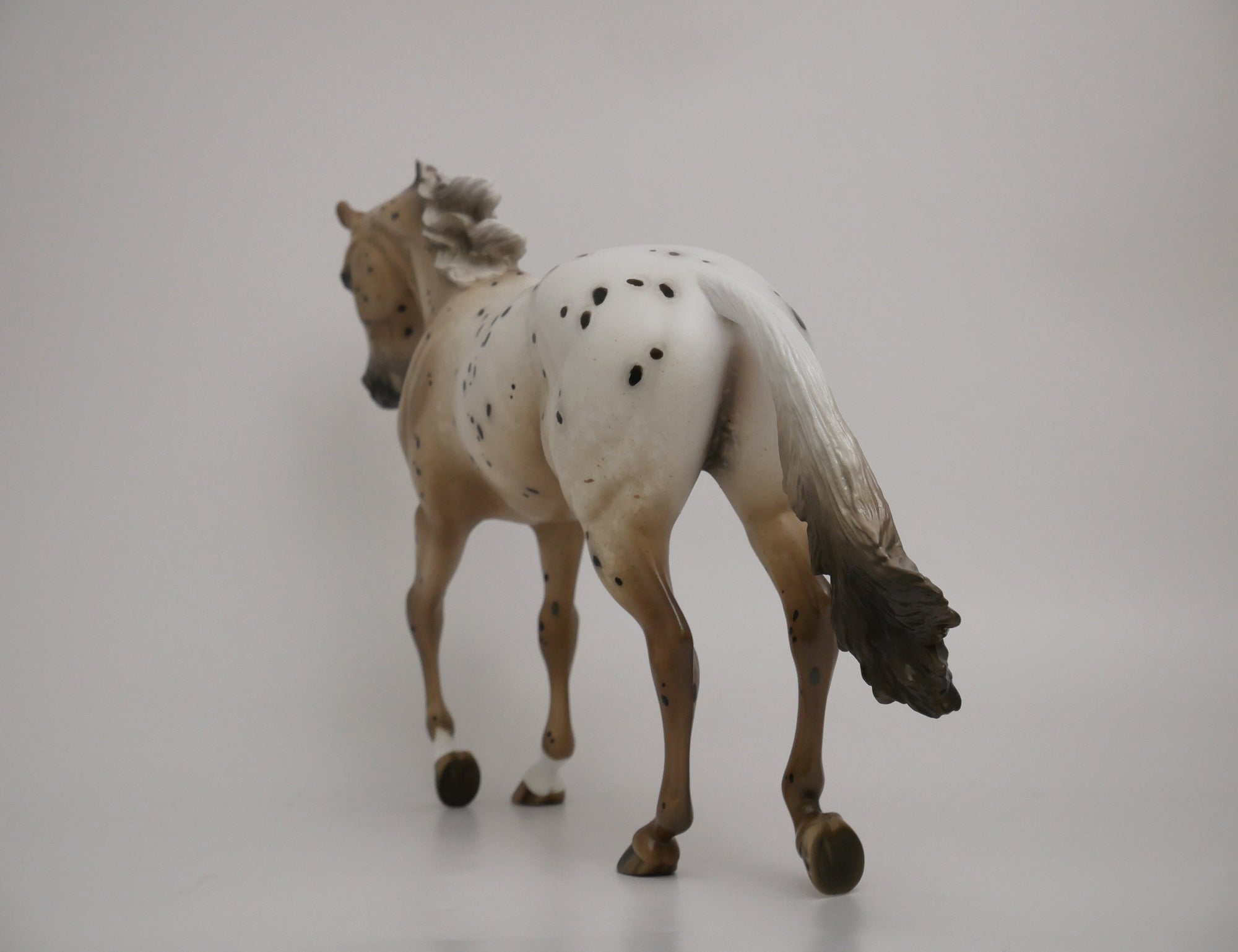 FLEEGLE-OOAK CHESTNUT APPALOOSA THOROUGHBRED MODEL HORSE BY SHERYL LEISURE 6/20/30