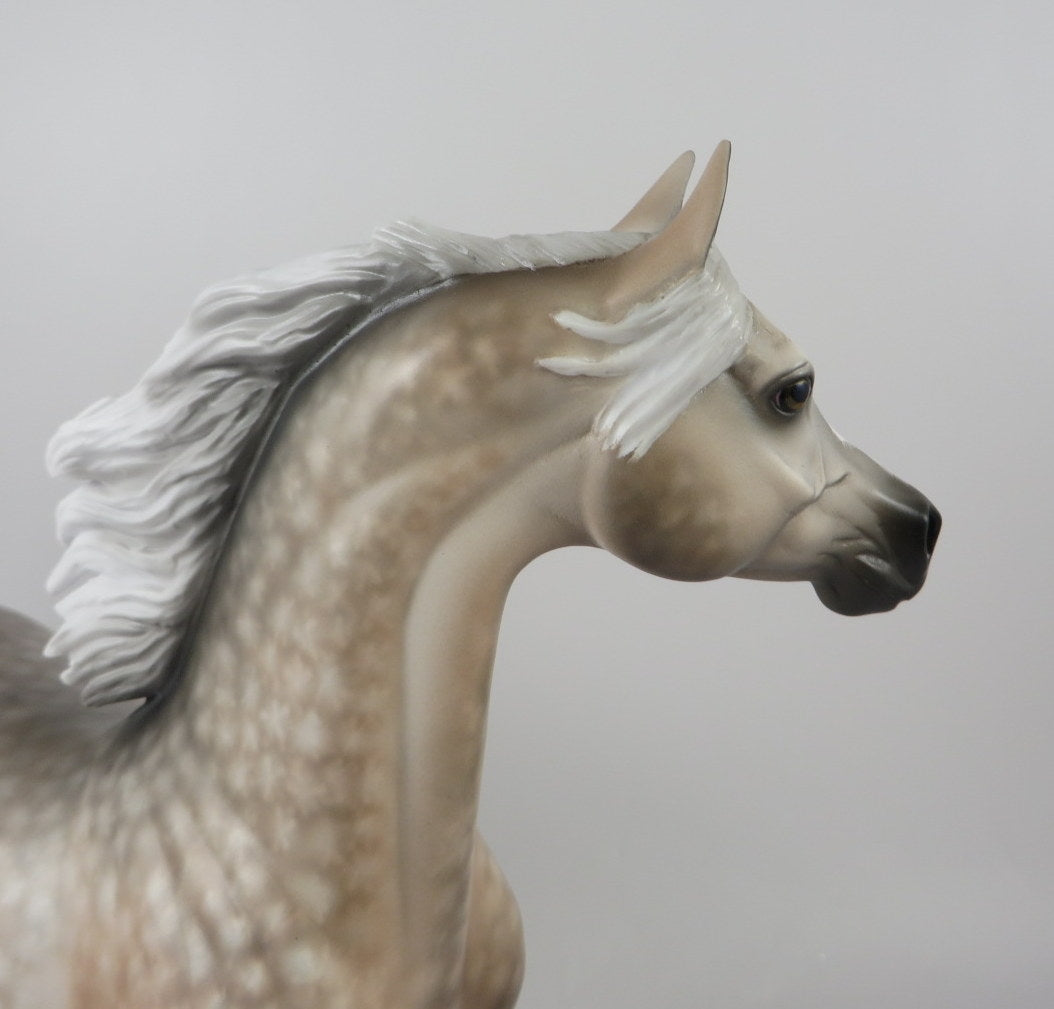 FRAIDY CAT-OOAK DAPPLE CHESTNUT GOING GREY ARABIAN BY SHERYL LEISURE MM 19