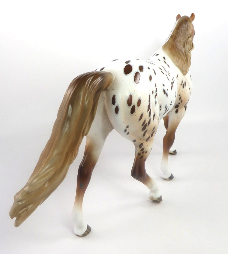 FRIDGE - LE-4 APPALOOSA PONY MODEL HORSE SB20