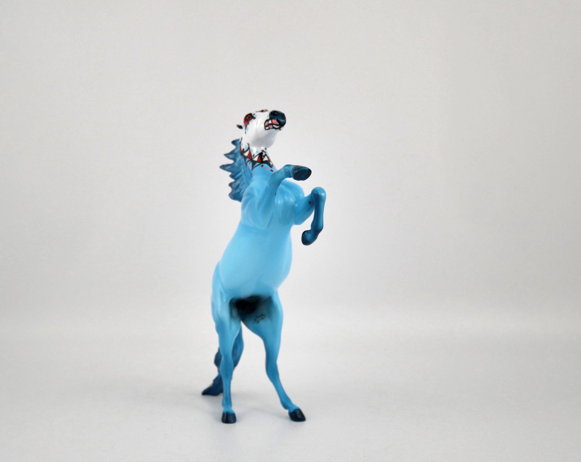 GALO-OOAK BLUE DECORATOR SUGAR SKULL REARING PEBBLE BY DAWN QUICK MM20