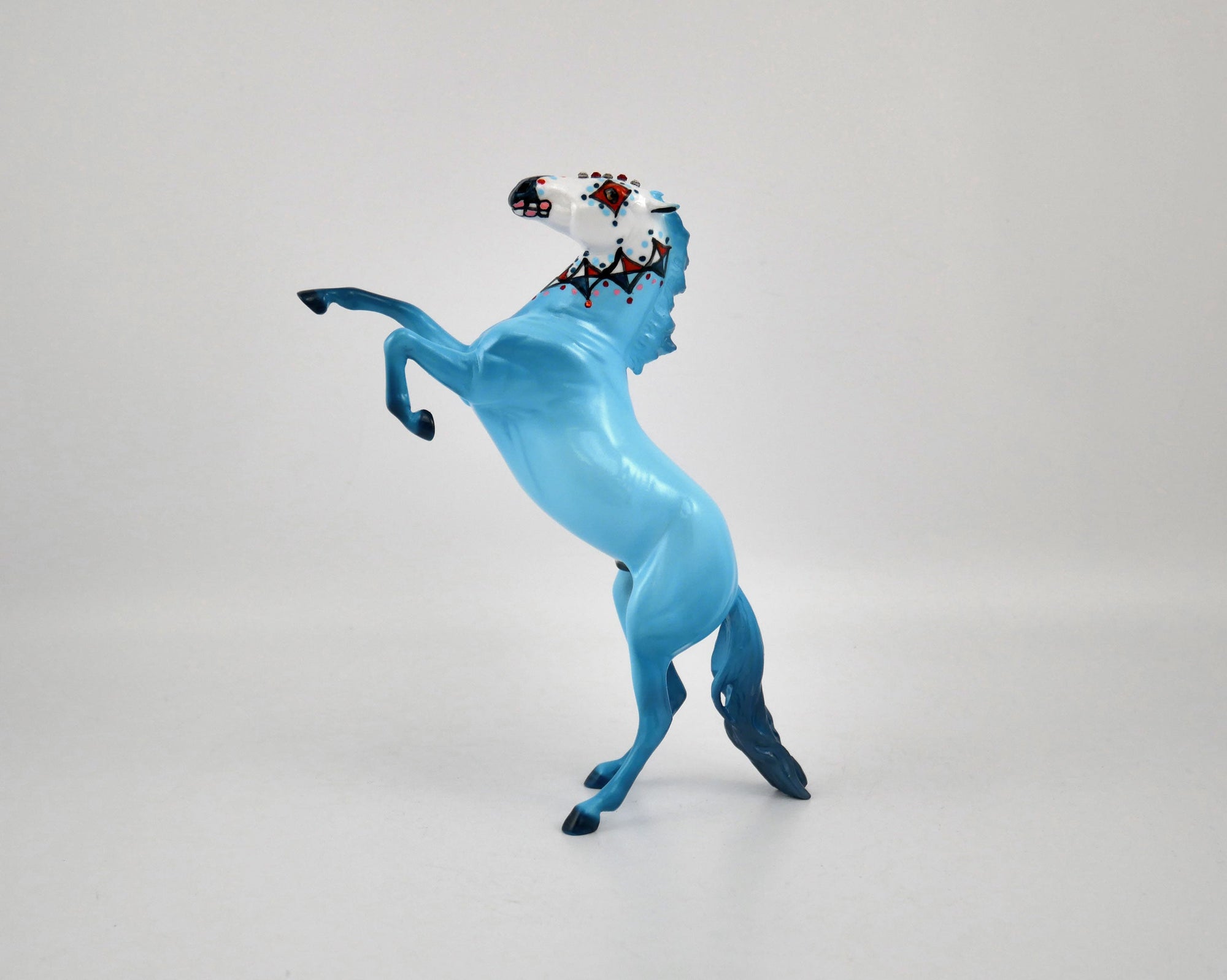 GALO-OOAK BLUE DECORATOR SUGAR SKULL REARING PEBBLE BY DAWN QUICK MM20